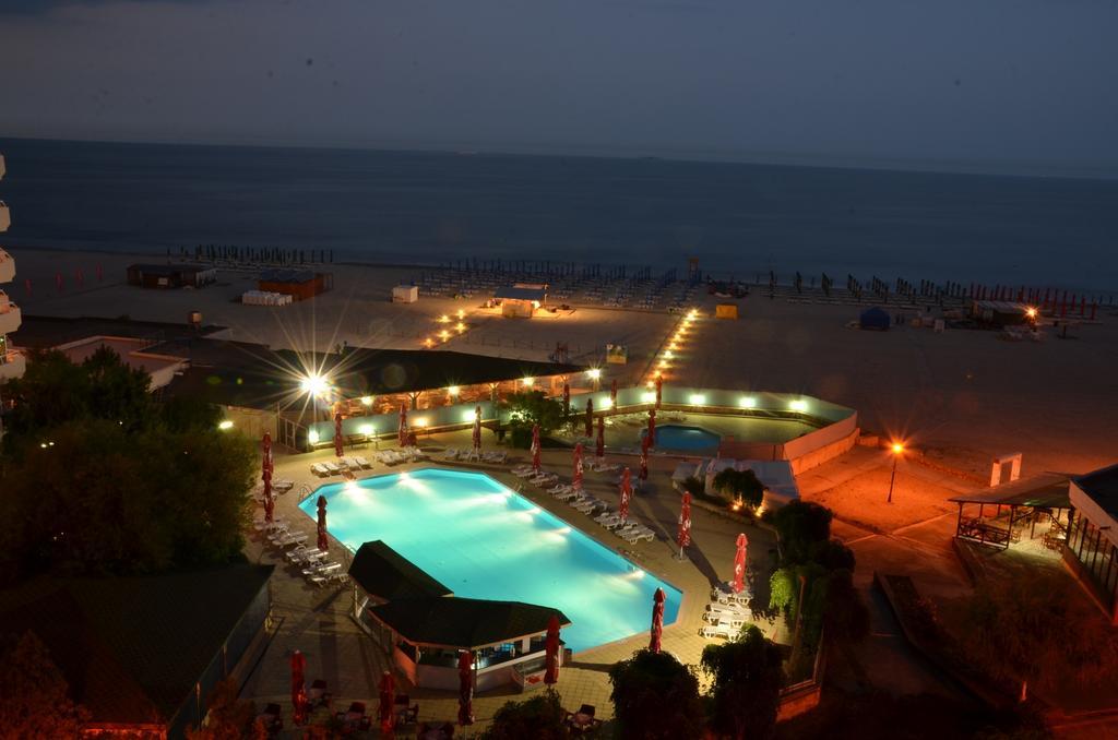 Savoy Hotel Mamaia Bagian luar foto