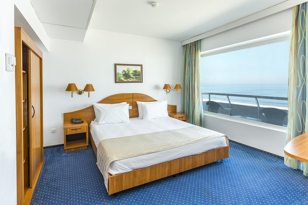 Savoy Hotel Mamaia Bagian luar foto