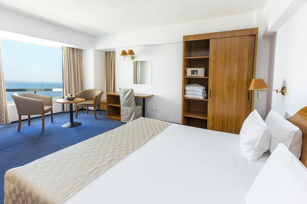 Savoy Hotel Mamaia Bagian luar foto